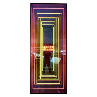 Προσαρμοσμένο 3D Infinity Mirror Μίνι RGB Ακρυλικό Σημάδι Νεονίου LED γράμματα Light Box Σημάδι