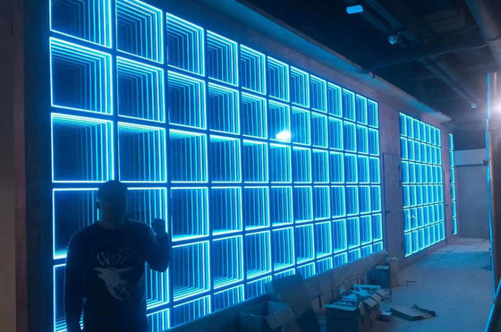 Προσαρμοσμένο Neon Sign Light από ανοξείδωτο χάλυβα με LED Strips Infinity Mirror 3D Projector
