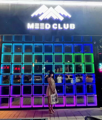 Προσαρμοσμένο Neon Sign Light από ανοξείδωτο χάλυβα με LED Strips Infinity Mirror 3D Projector