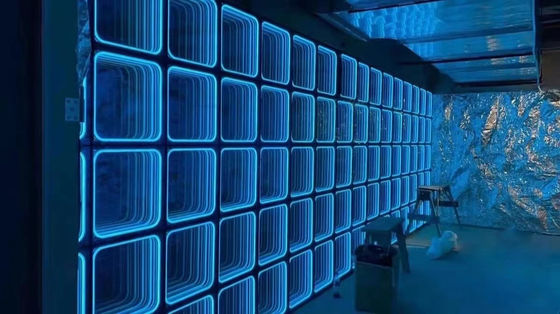 50 C Διάρκεια ζωής 300000 ώρες Ολόγραμμα 3D LED χορευτικό πάτωμα για μπαρ νυχτερινών κέντρων